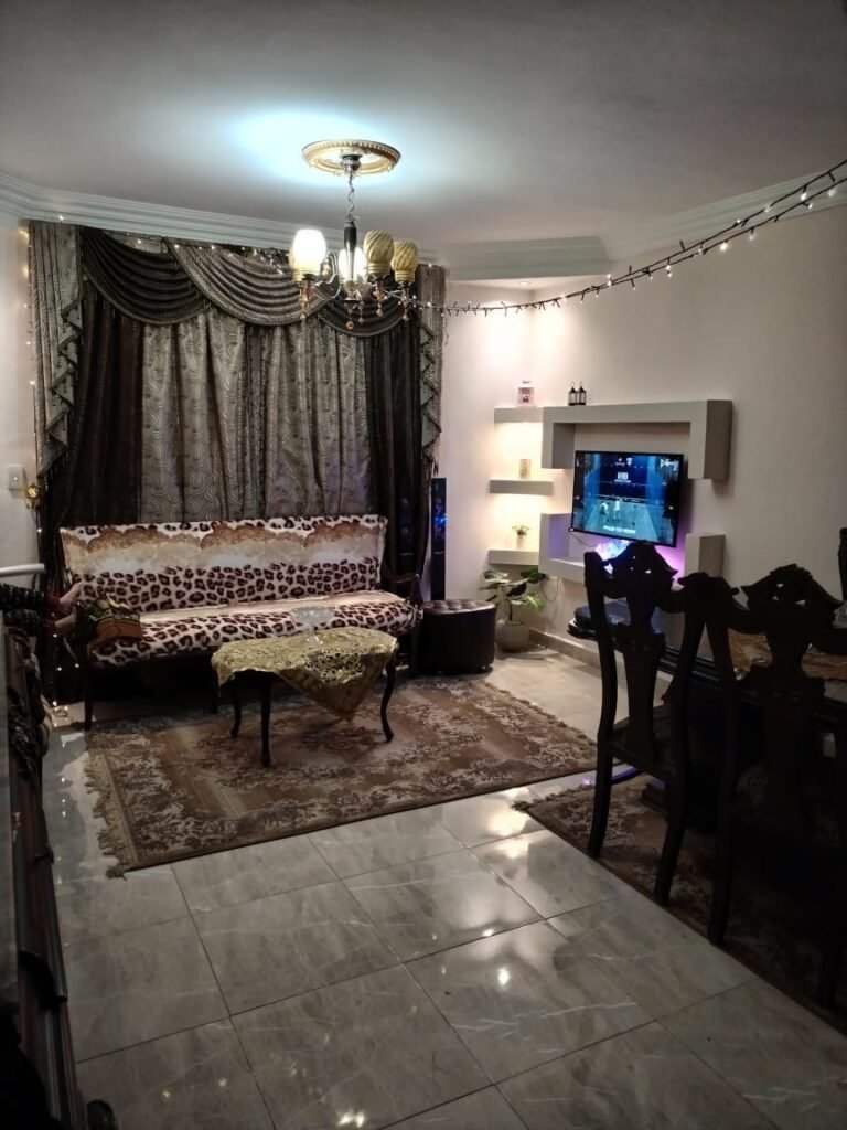 شقة للبيع في مدينة الجيزة بمساحة 115 متر