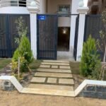 شقة للبيع بالرووف باللوتس الجنوبية متصالح عليها بمساحة 220 متر