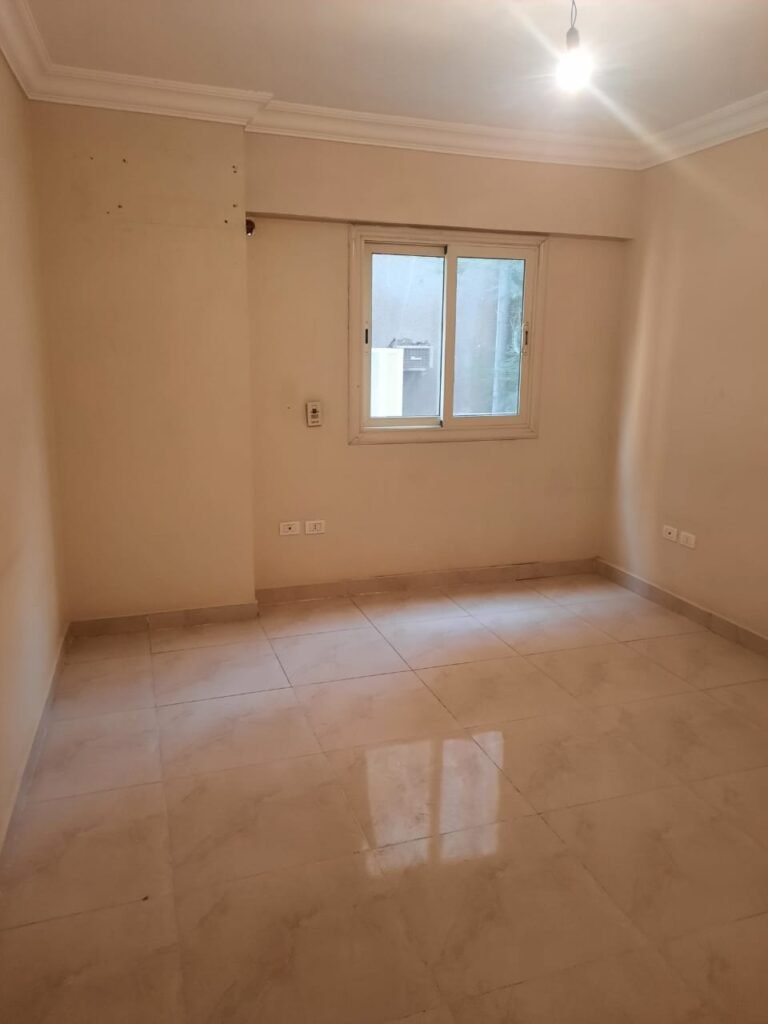 مكتب للإيجار في الهرم بمساحة 150 متر