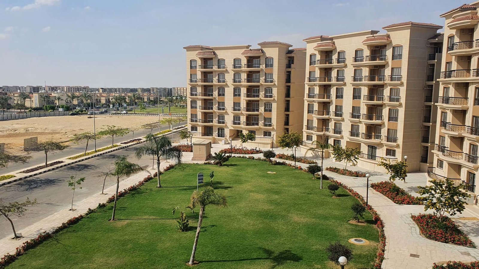 Discover the Finest Compounds in New Cairo – Where Luxury Meets Lifestyle