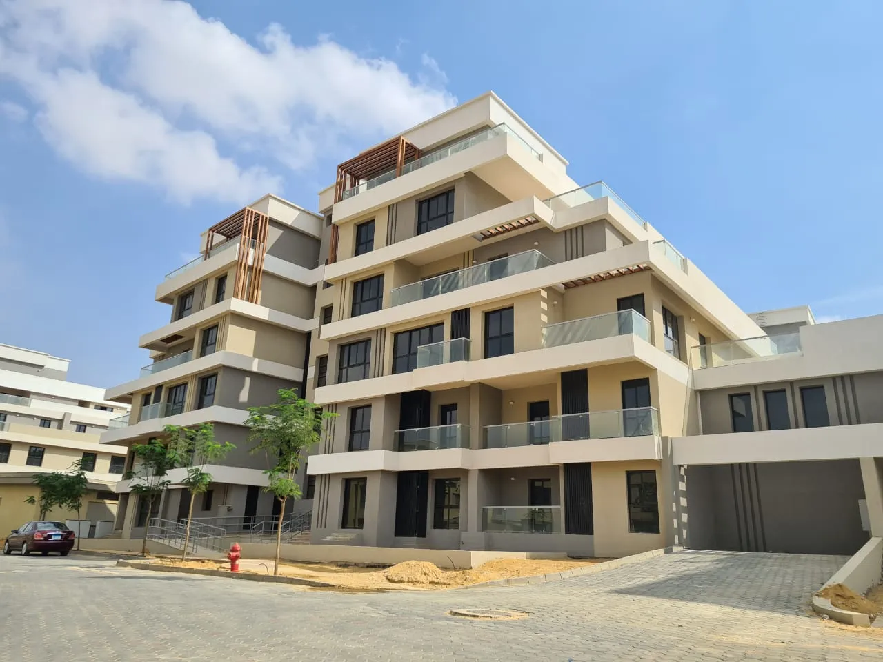 كمبوند سكاي كوندوز القاهرة الجديدة