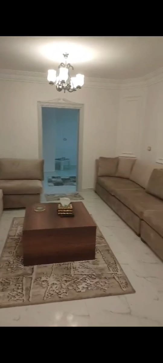 شقة للإيجار في المهندسين بمساحة 200 متر