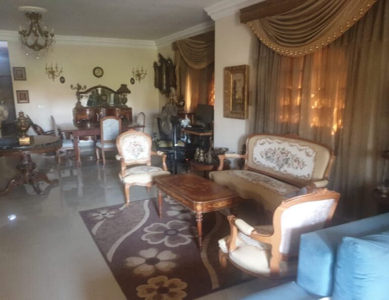 شقة للبيع بمدينة العبور الحي السابع موقع متميز