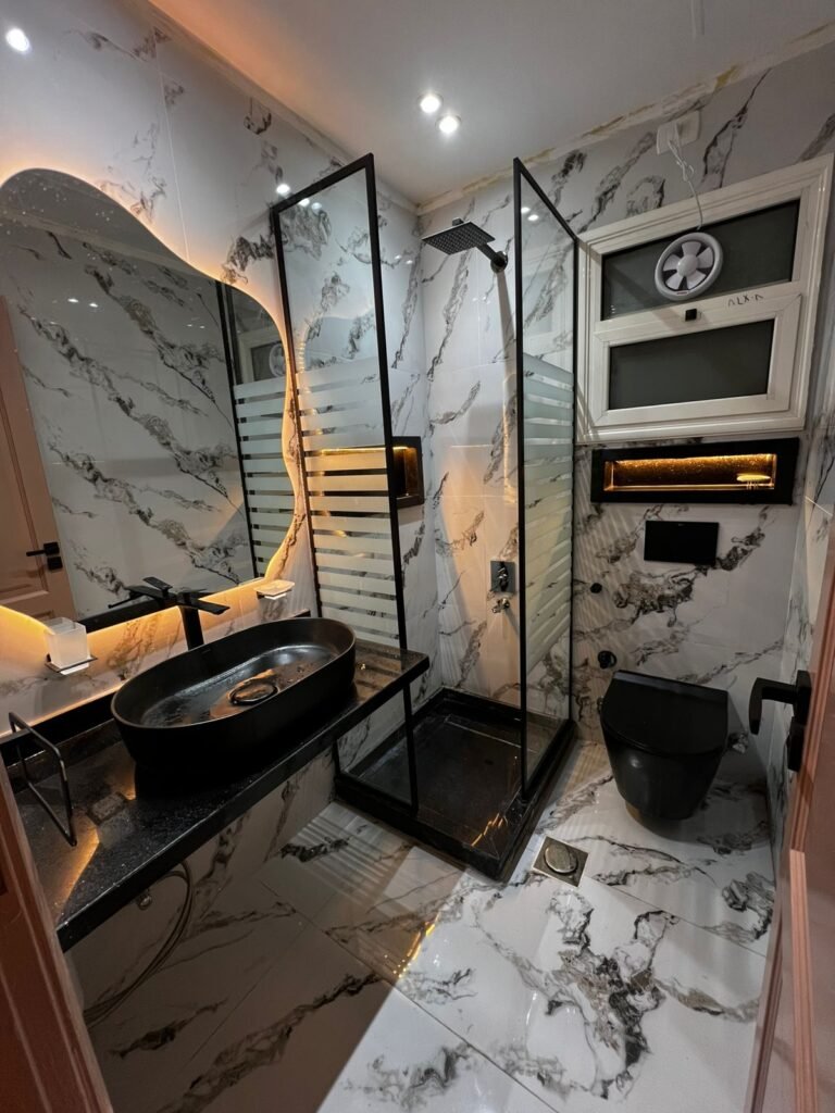 شقة للايجار مفروش في مدينتي تشطيب الترا سوبر لوكس