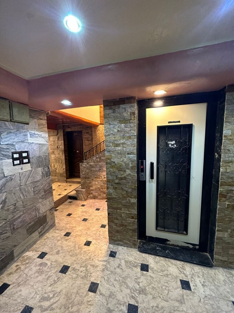 شقه فندقيه مفروشه للايجار يومي و شهري بارقي احياء المهندسين