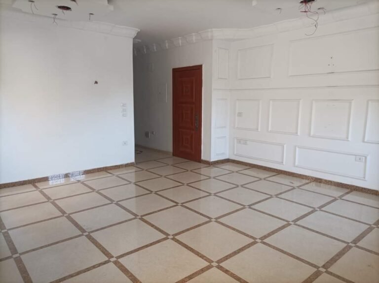 شقة للإيجار في القاهرة الجديدة بمساحة 170 متر