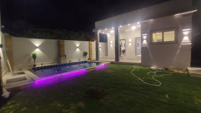 ڤيلا روعه صغننه ومقطقطه بس فيها كل حاجه والمفاجئه الڤيلا مفروشه