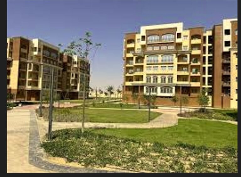 🏡شقه 121 متر في كموبند المقصد العاصمه الاداريه  متشطبه  ريسيل