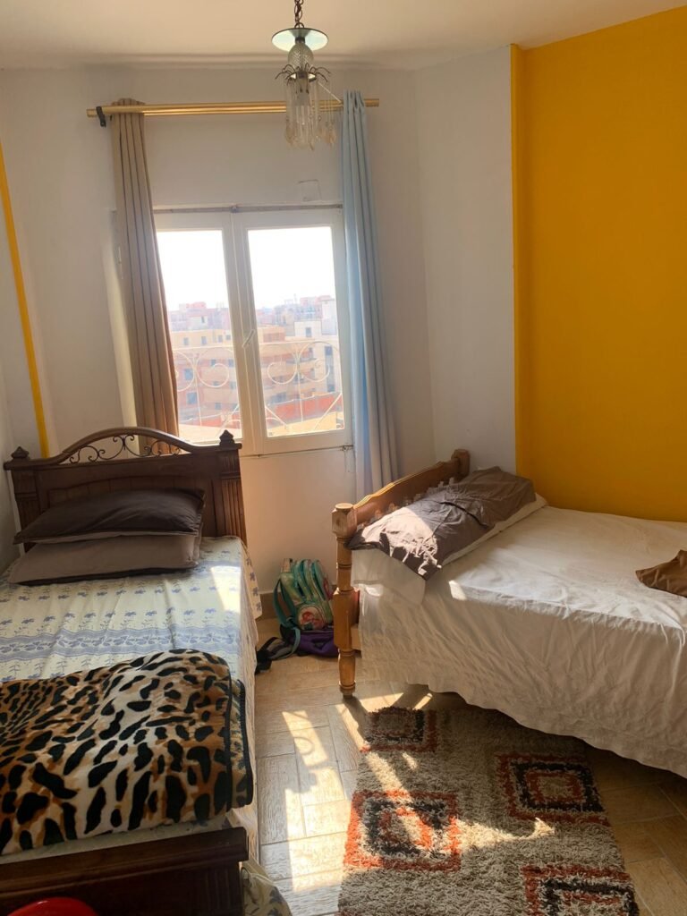 شقه مفروشه للايجار في الشيخ زايد مستوى فندقي