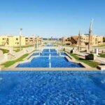 مميزات منتجع ماونتن فيو العين السخنة
