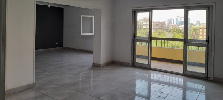 شقه للإيجار (سكني) قانون جديد بالمعادي الجديدة.