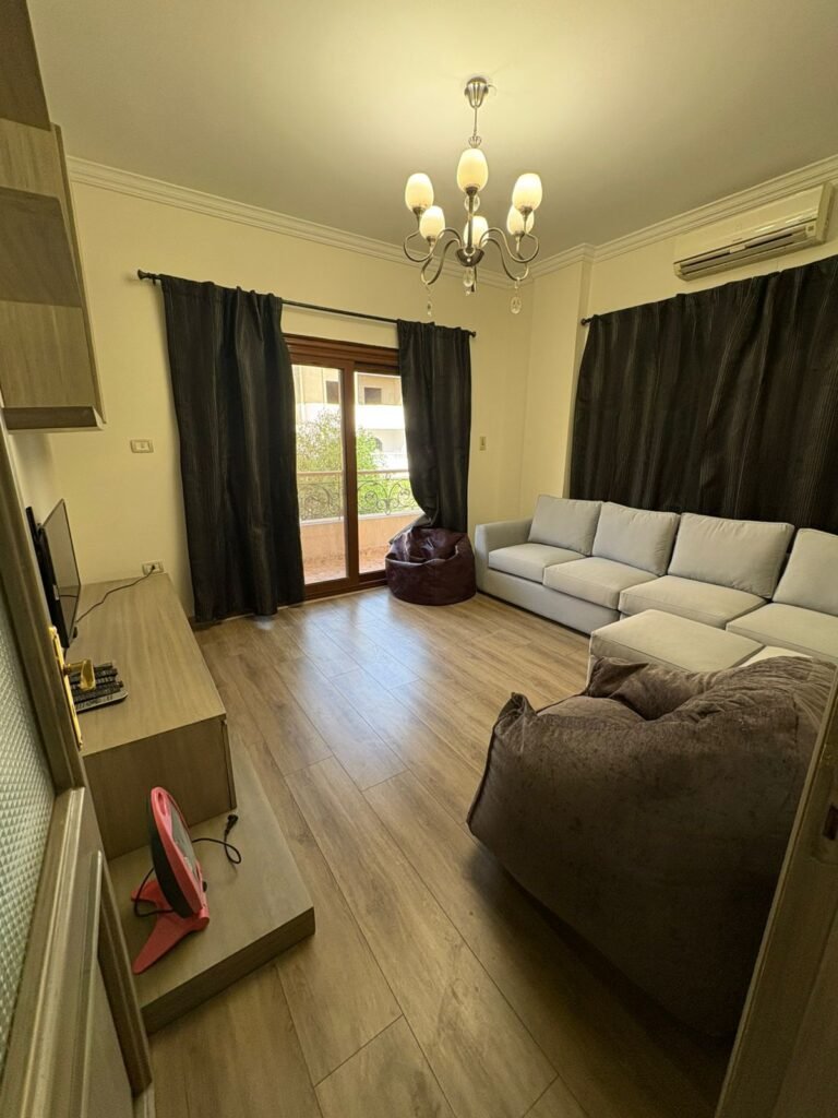 شقة مفروشة للايجار منطقه الاحياء التجمع الخامس