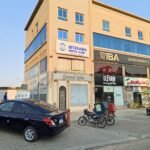 الف مسكن / شارع محمد فريد الرئيسي خطوات من جسر السويس ميدان الألف مسكن/ اخر محل تجاري على الواجهة