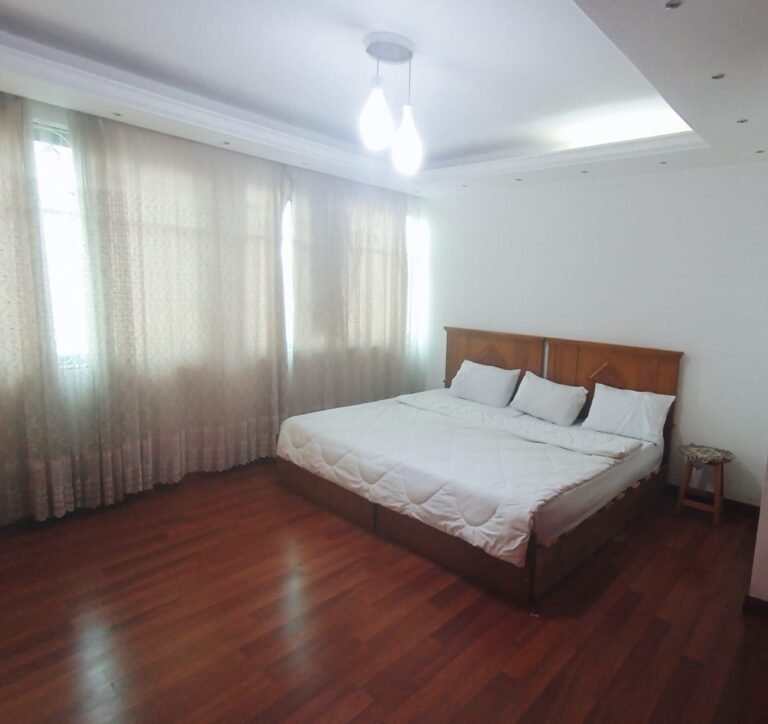 شقة راقية للإيجار في شارع شهاب الرئيسي – المهندسين أمام برج جراند تاور