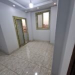 شقة للبيع بين الهرم وترسا – 110م ناصية في برج اسانسير 🔑