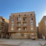 فرصة ممتازة للسكن أو الاستثمار فى موقع استراتيجي في مدينة الشروق استلام فوري