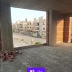 آخر محل للبيع – 95 متر – ثلاث واجهات -25% مقدم و استلم فوري