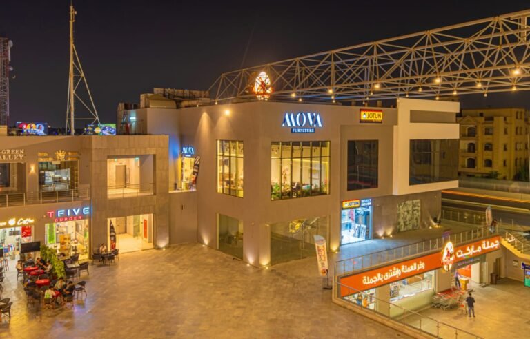 للبيع مطعم و كافية مول ذا ماركت في التجمع الخامس – القاهرة الجديدة – بالتقسيط