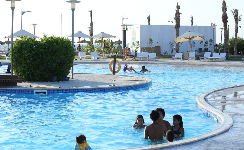 موقع قرية جولدن بيتش 2 رأس سدر