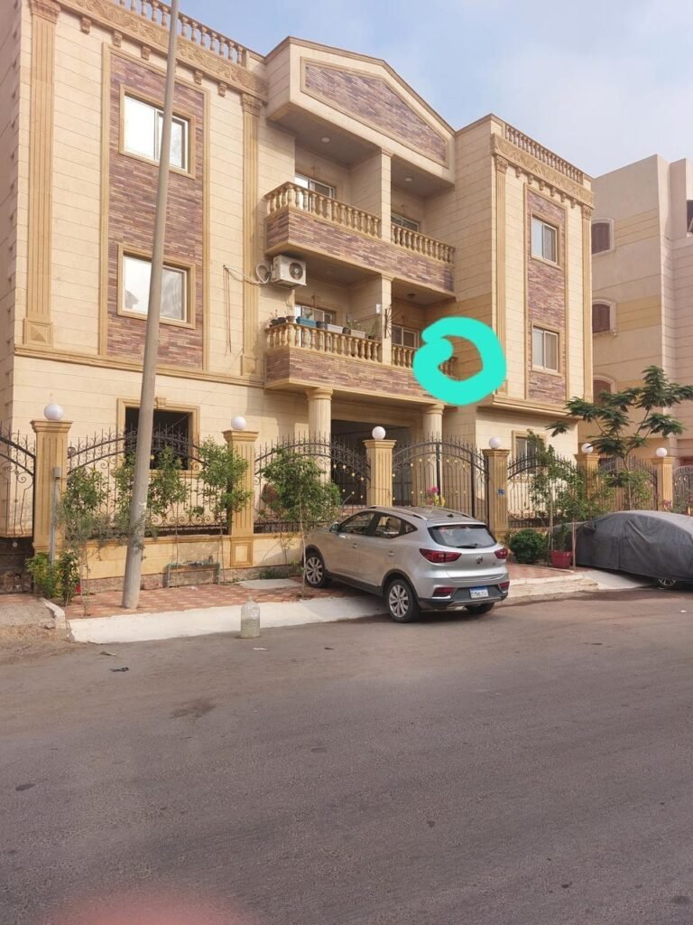 شقة للبيع في الشويفات بمساحة 200 متر