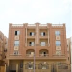 فرصة ممتازة للسكن أو الاستثمار فى موقع استراتيجي في مدينة الشروق استلام فوري