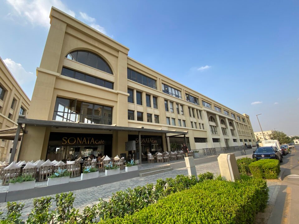 للبيع – مكتب فاخر في ميفيدا بيزنس بارك | القاهرة الجديدة