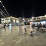 محل دور ارضي ستريت ليفل علي محور جمال عبد الناصر مباشره مساحه 76 م + 24 م اوت دور استلام وتشغيل اقل من سنه