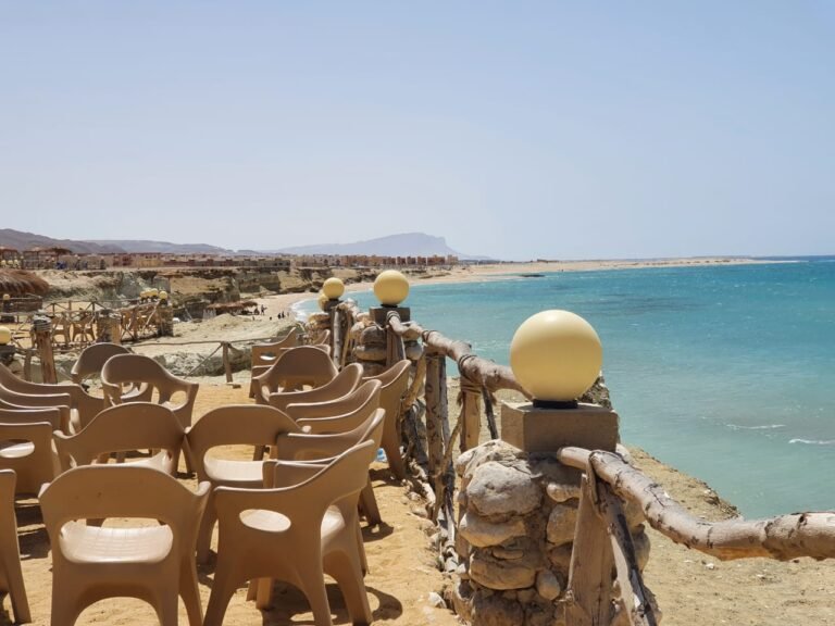 فيلا للبيع بالفرش و الاجهزه فى رأس سدر