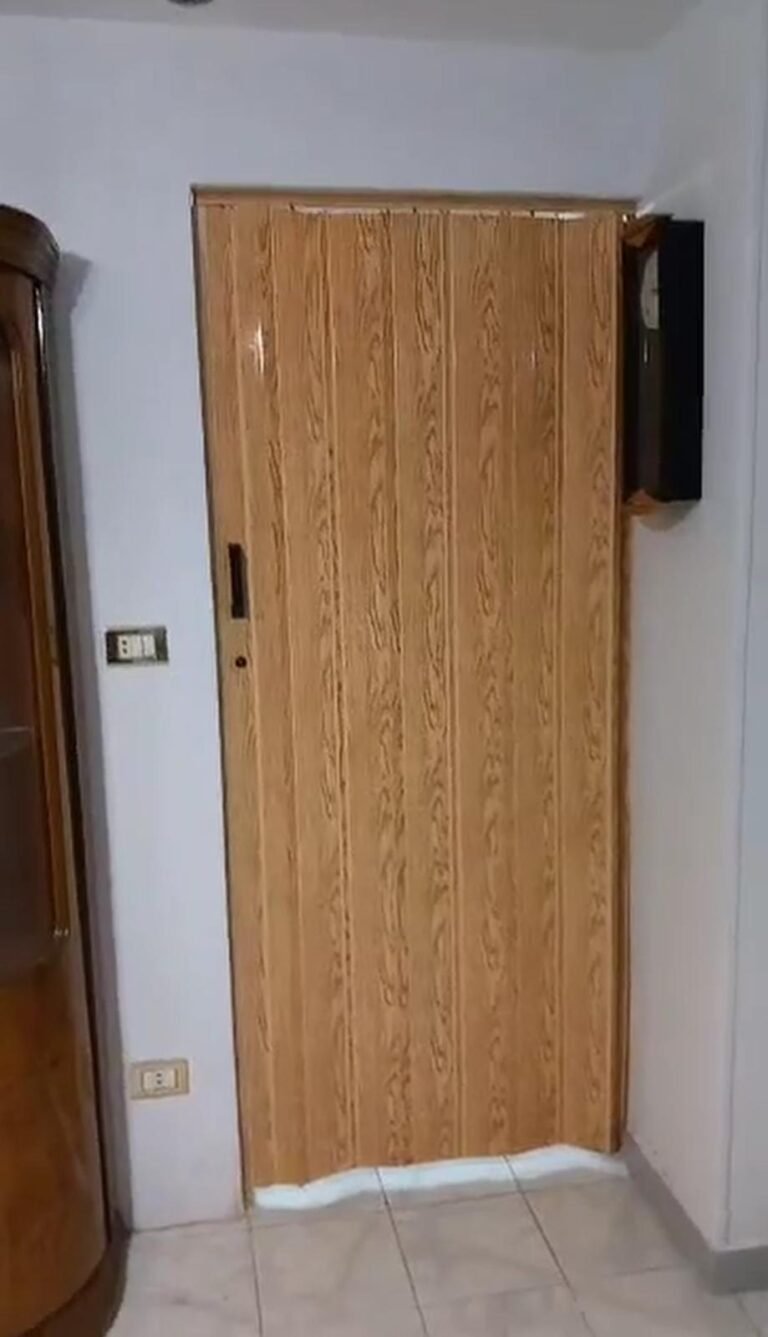 وحدة استثمارية وسكنية بموقع بحري متميز، تحقق عائد إيجاري ثابت يصل إلى 15,000 جنيه شهريًا