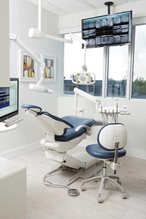 عيادة للبيع ريسيل 33م بالتقسيط مول راي ويست ريحانة 6 اكتوبر كاملة التشطيب مول RayWest بجوار ذا كورد علي محور26يوليو