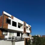 ​شقة فاخرة 400م بمواصفات فيلا ورووف خاص – مجاويش (عقد أخضر)