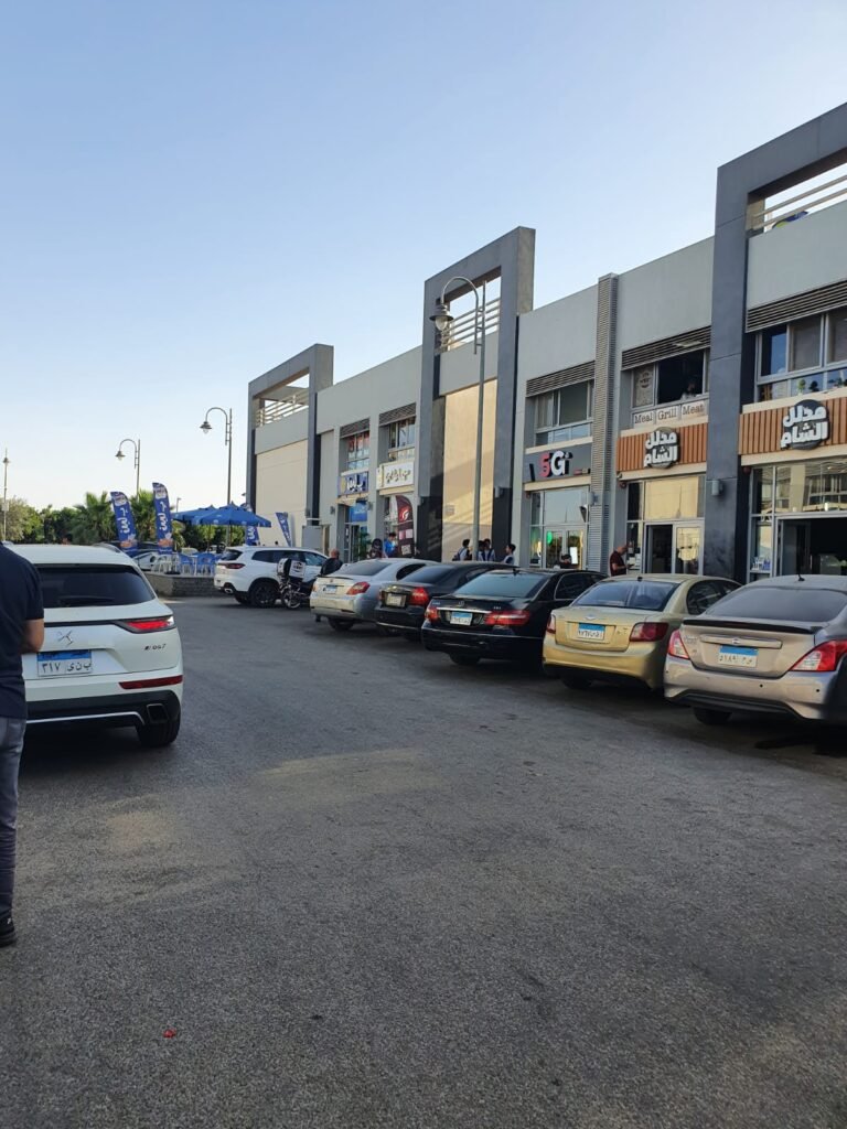 محل للبيع في مدينتي