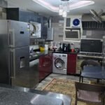 شقة في افضل المناطق بالتشطيب الفاخر في مدينة الشروق!