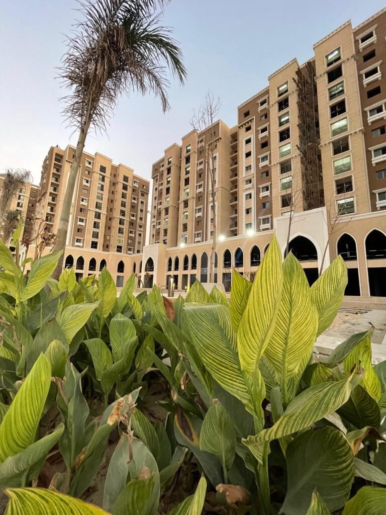 شقة في كومبوند Fustat View (163m) متشطبه باطلاله مميزه