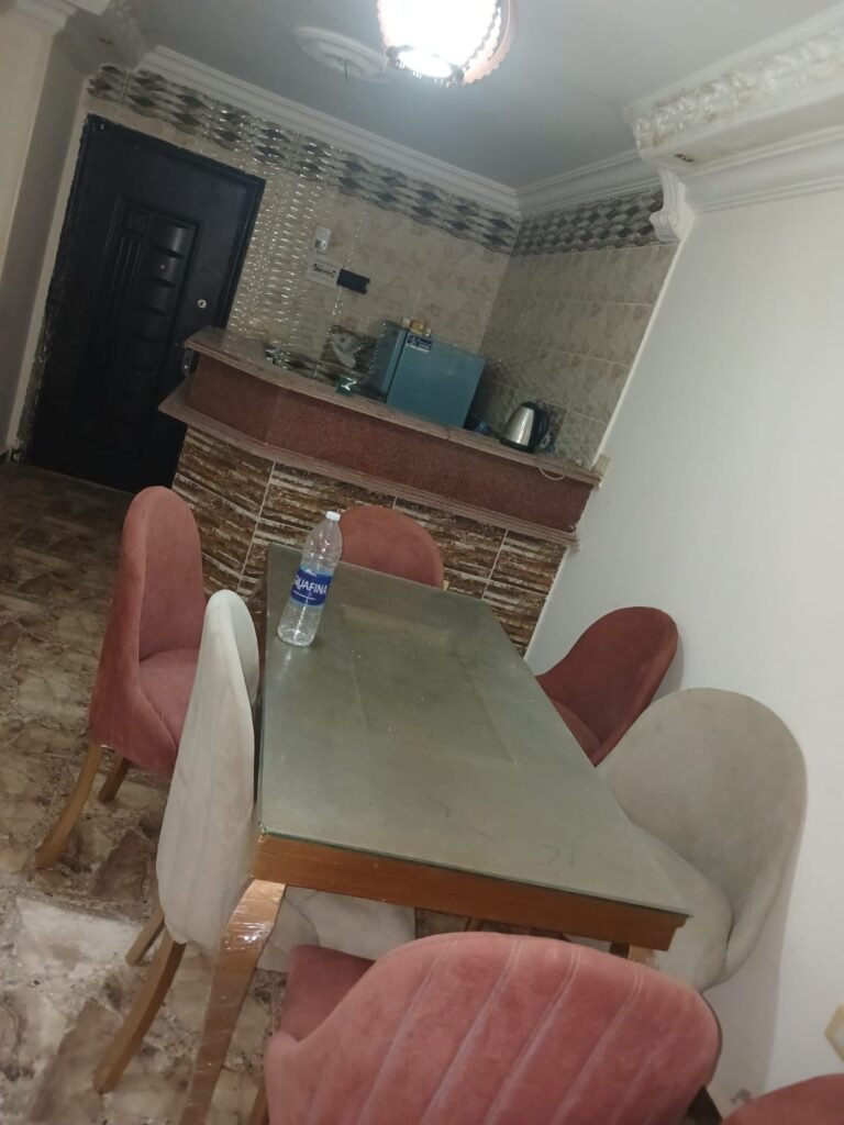 شقه مفروشه سنوي شهري اسبوعي ايام قريب من البحر