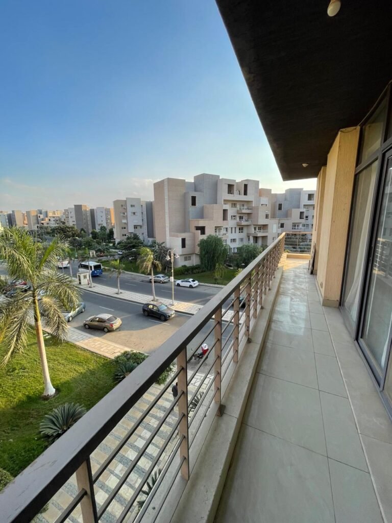 🩸#للبيـع #بمدينتي شقه 337 متر فيb8