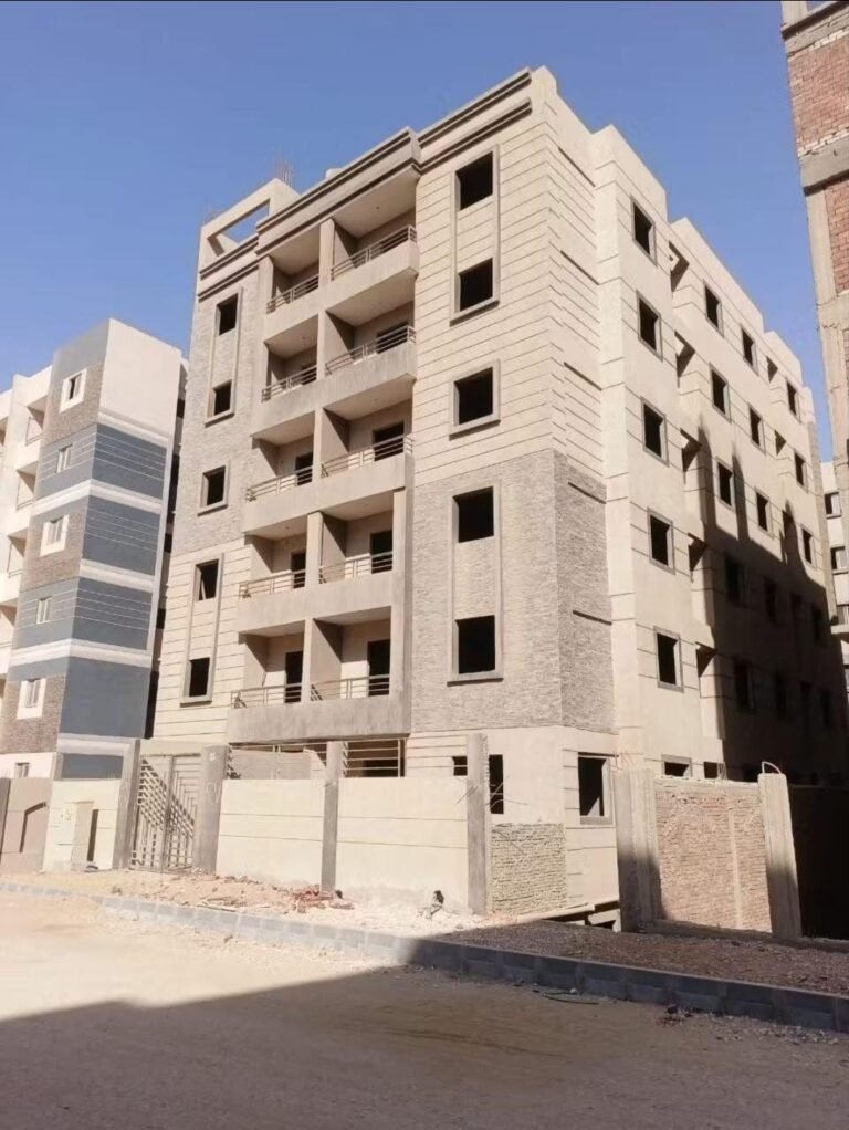 حدايق اكتوبر حي المستثمرين سور بسور الحي الايطالي