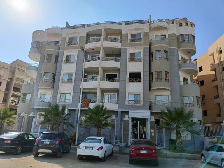 فرصه لن تتكررفيلا دوبلكس للبيع في اميز مواقع التجمع الخامس في اللوتس الجنوبيه القاهره الجديده