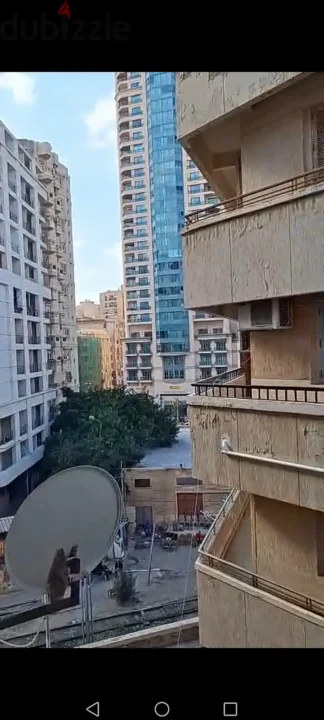 2 شارع عزيز كحيل سان استيفانو على الترام دور رابع