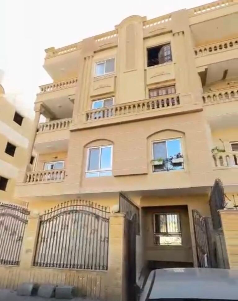 للبيع دوبلكس أرضي بحديقة خاصة ومدخل خاص – موقع مميز بالمنطقة الثامنة في الشروق