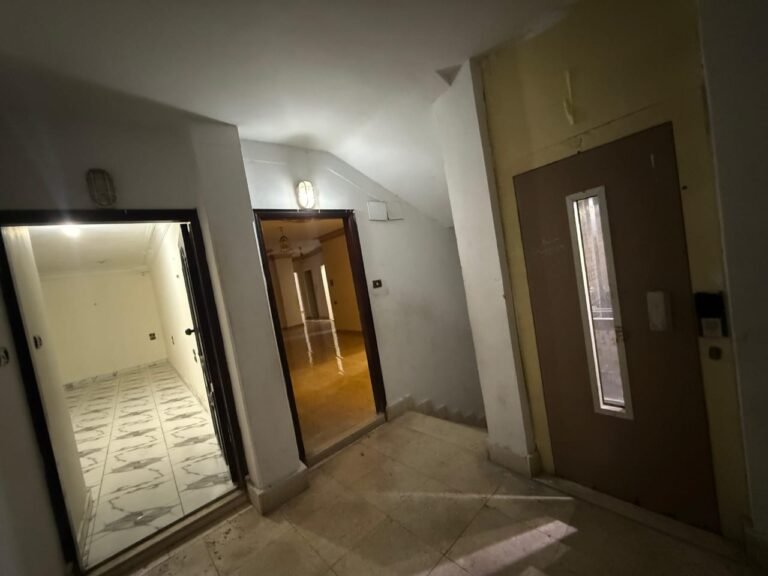شقة في قلب المركزية بدمياط الجديدة