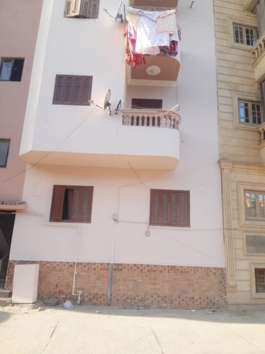 شقة في الحي الرابع بدمياط الجديدة