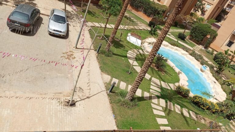 Apartment in Degla Gardens Compound (Memaar Al Morshedy) – Prime Location
