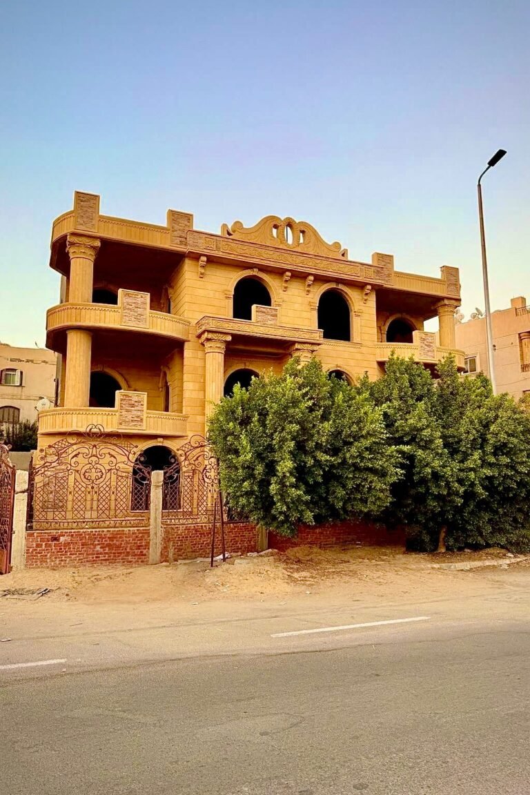 Huge villa for sale – prime corner location First Settlement – Al Yasmine 1