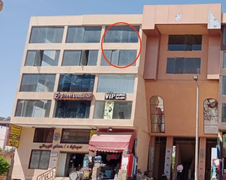 تملك محل تجاري في أكثر المواقع حيوية بمدينة الشروق في أقوى وأميز المناطق التجارية بمدينة الشروق Code C75