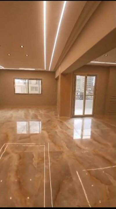 شقة فاخرة 250م أول سكن موقع فوق الممتاز بين عباس العقاد ومكرم عبيد Code T401