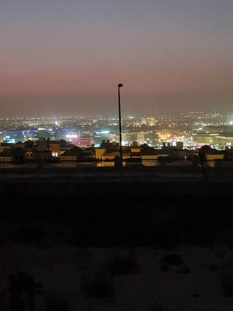 قطعه ارض بالشيخ زايد كومبوند الخمائل الهضبه ڤيو مميز جدا 585 متر