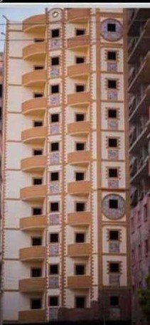 شقة بالرووف للبيع بموقع متميز بشبين الكوم