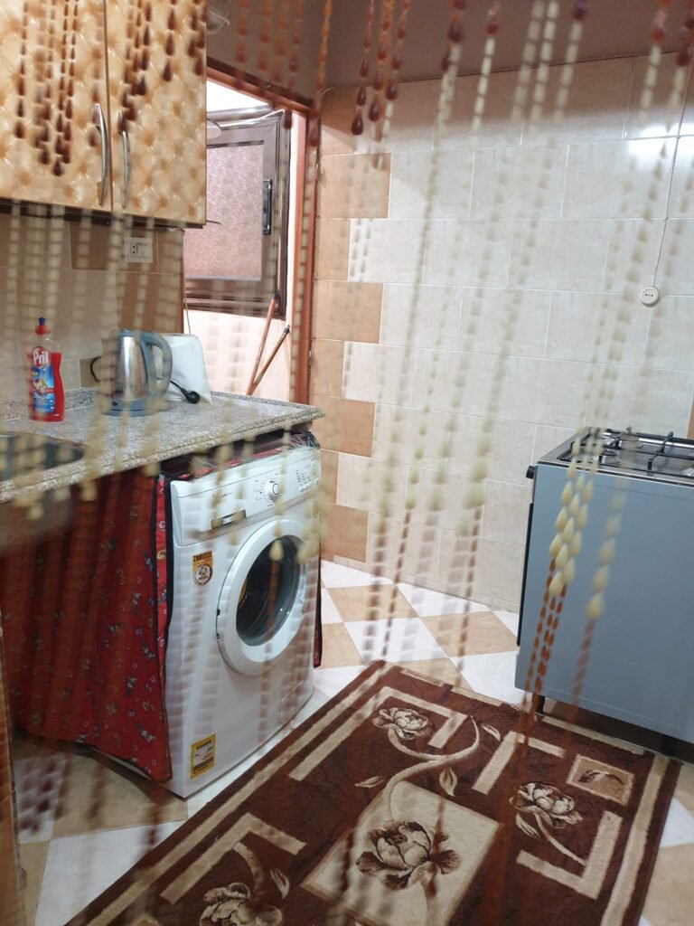شقة للايجار بدمياط الجديدة