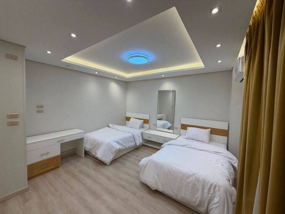 شقه فندقيه للايجار اليومي والشهري المهندسين شارع طيبه من جامعه الدول